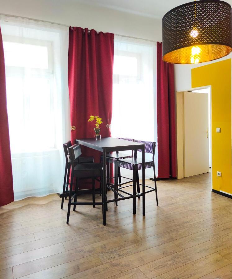 Highlight Apartment Naschmarkt Vienna Exterior photo